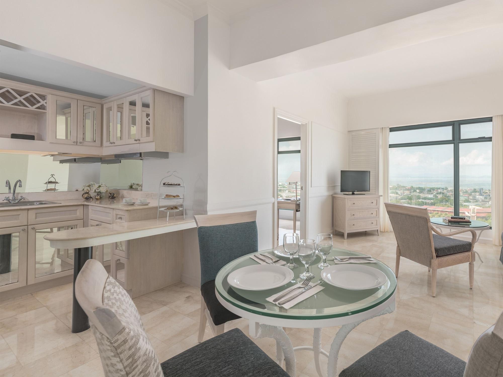 Vivere Hotel And Resorts Muntinlupa City Zewnętrze zdjęcie