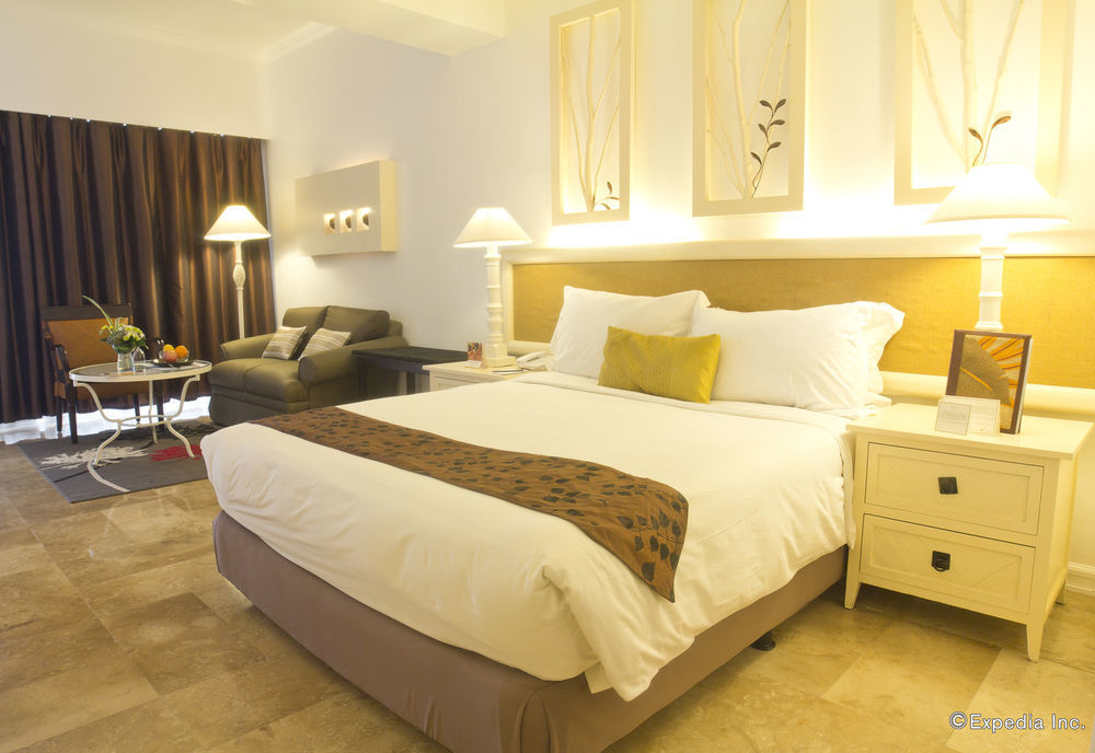Vivere Hotel And Resorts Muntinlupa City Zewnętrze zdjęcie