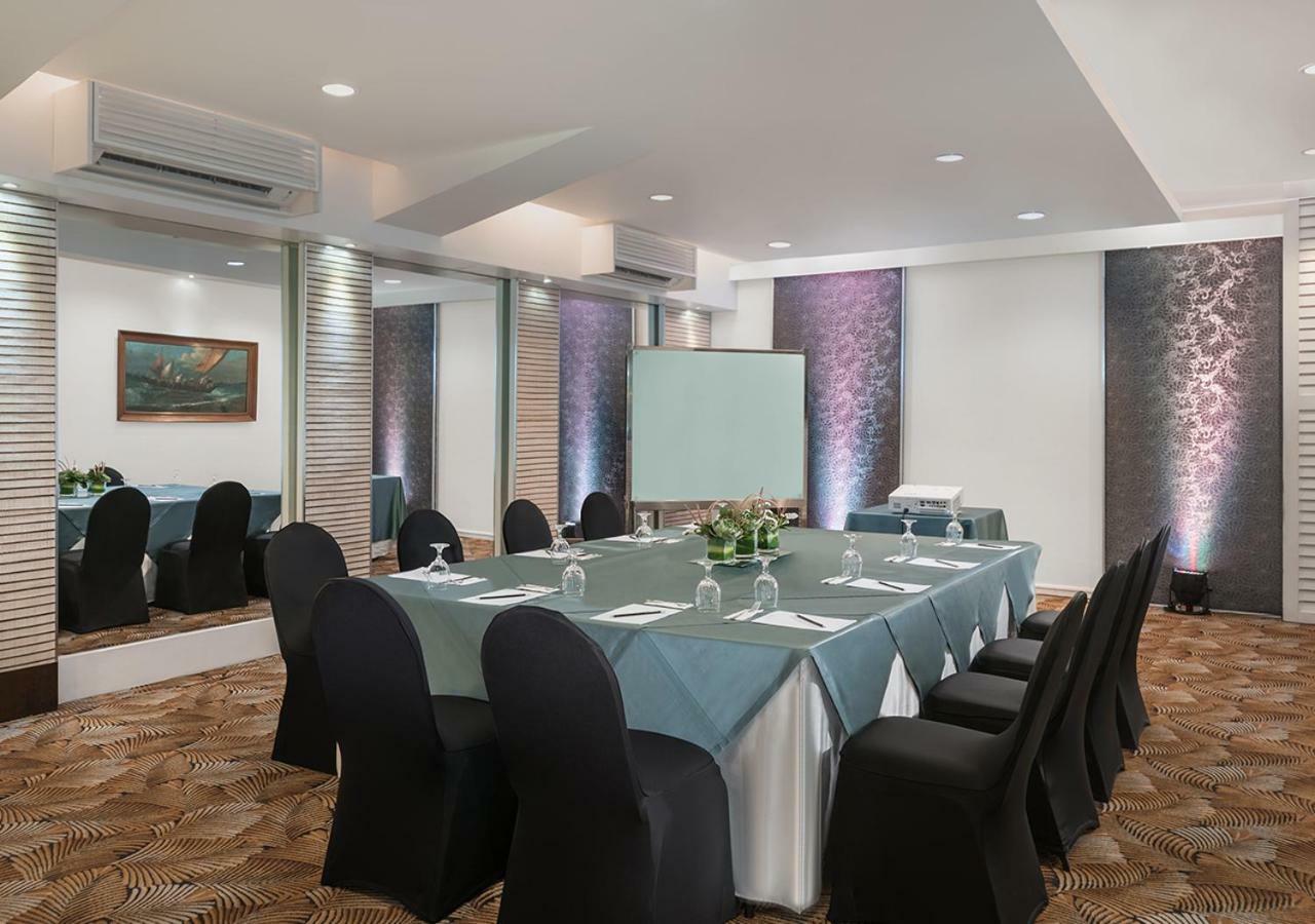 Vivere Hotel And Resorts Muntinlupa City Zewnętrze zdjęcie
